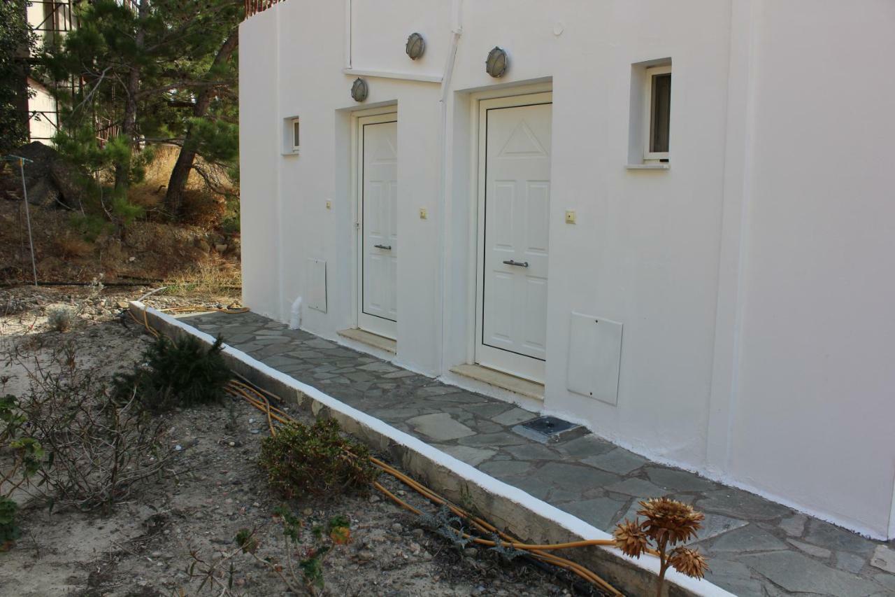 Aaron Studios Apartments Agia Fotia  Eksteriør billede