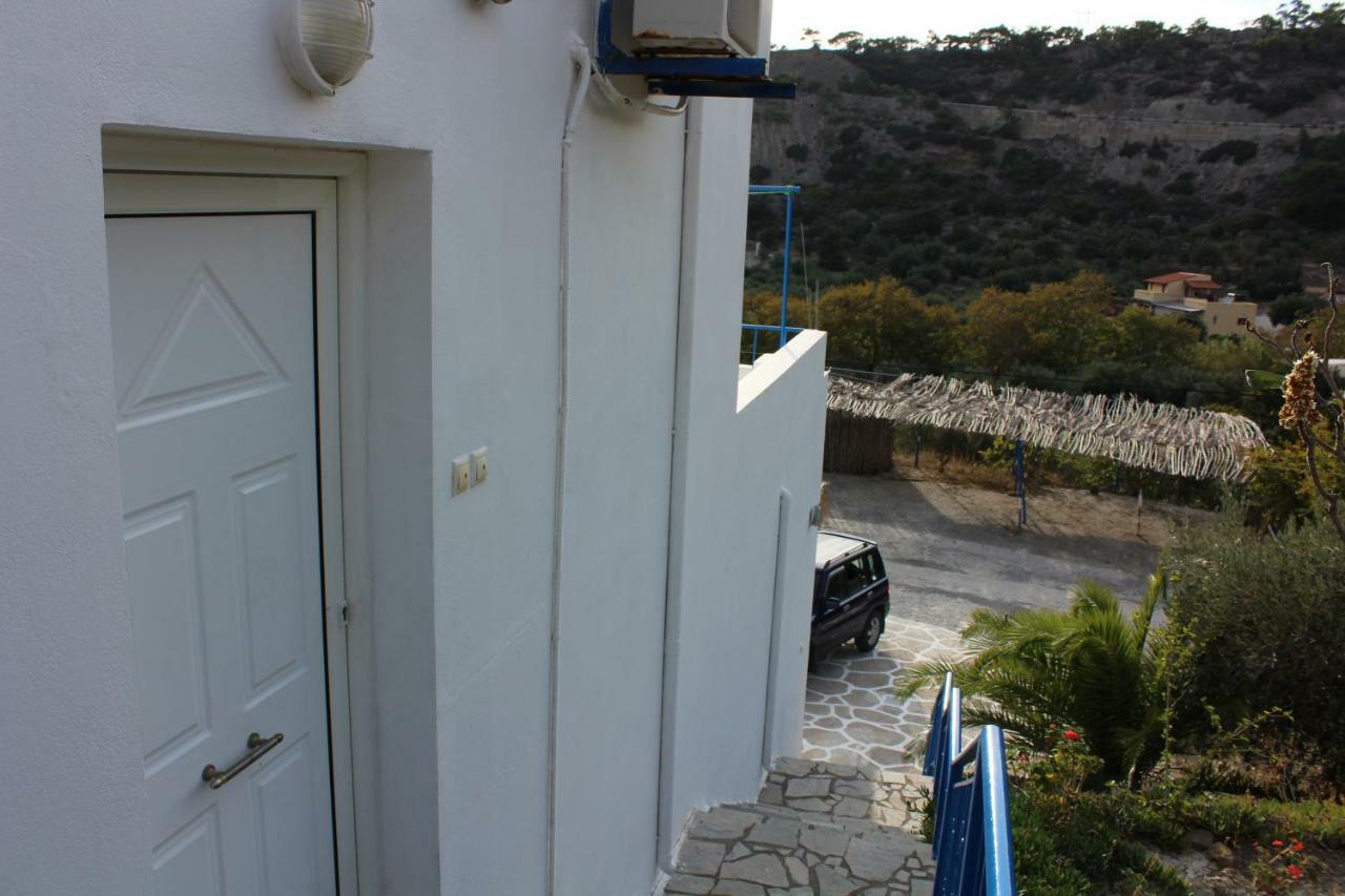 Aaron Studios Apartments Agia Fotia  Eksteriør billede