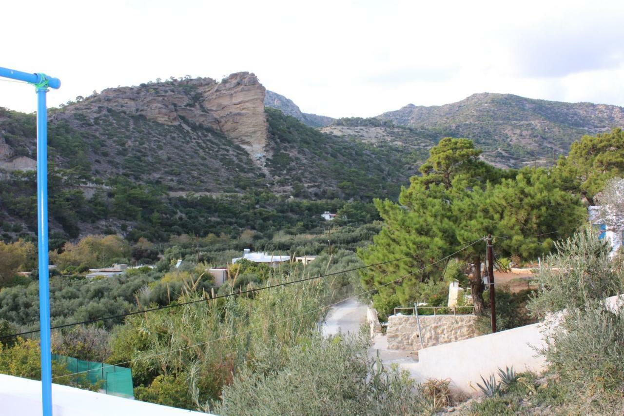 Aaron Studios Apartments Agia Fotia  Eksteriør billede