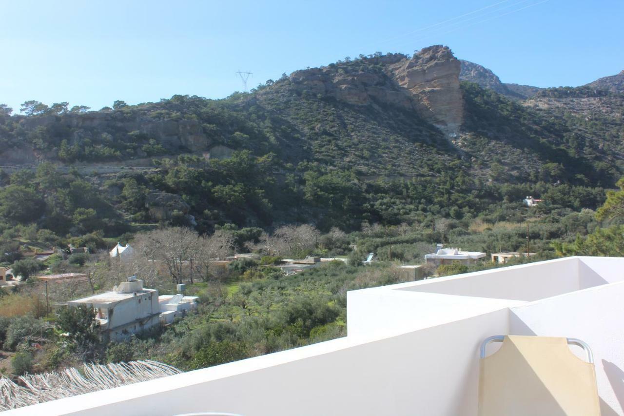 Aaron Studios Apartments Agia Fotia  Eksteriør billede