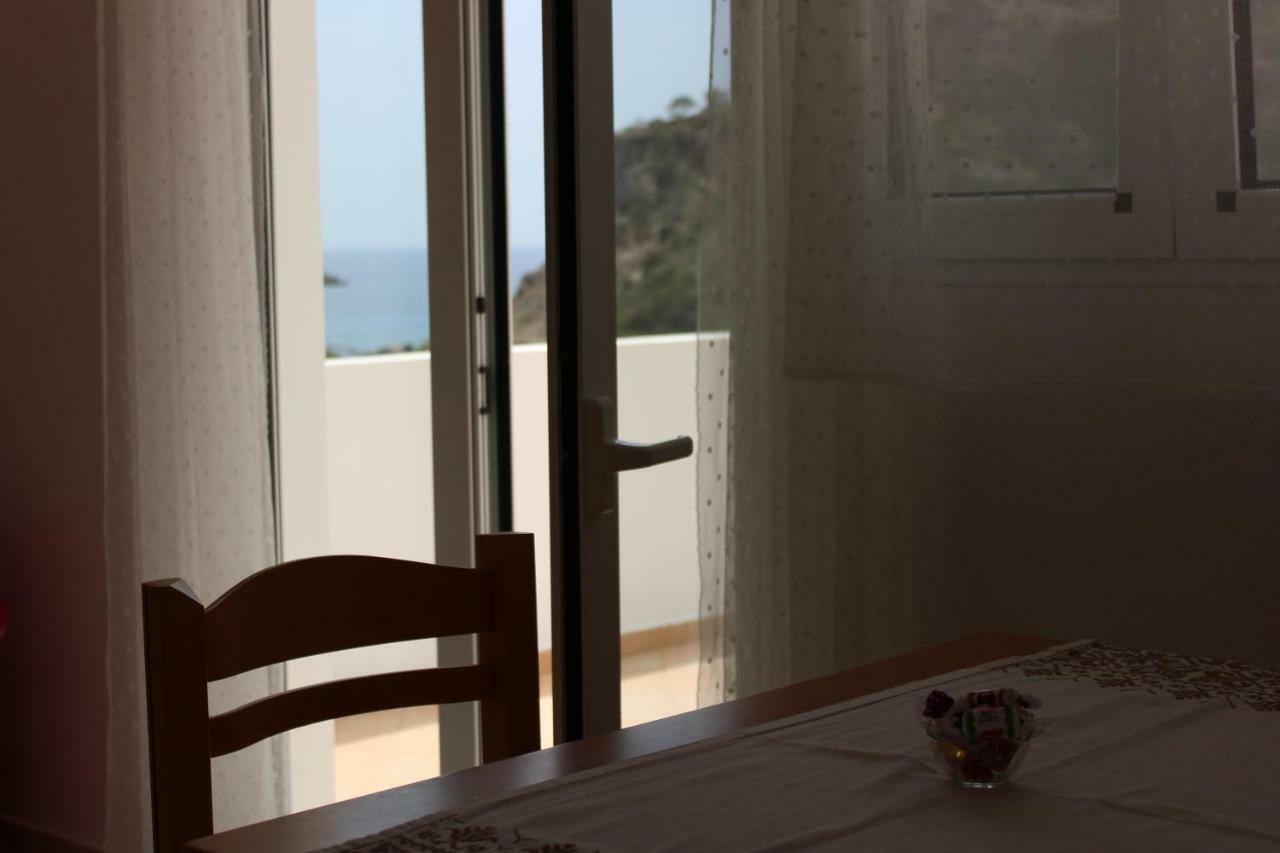 Aaron Studios Apartments Agia Fotia  Eksteriør billede