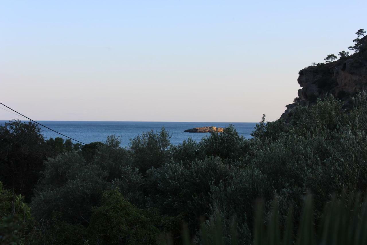 Aaron Studios Apartments Agia Fotia  Eksteriør billede