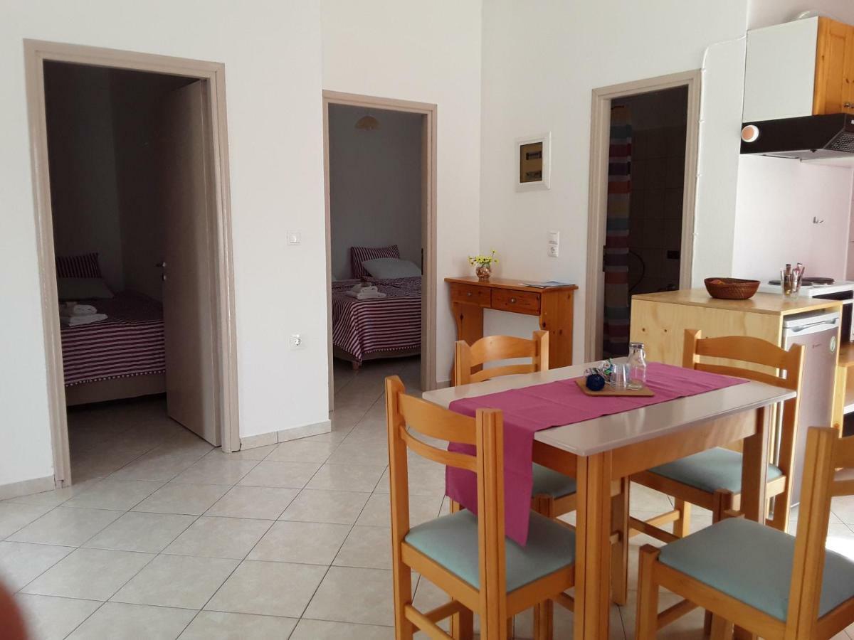 Aaron Studios Apartments Agia Fotia  Eksteriør billede