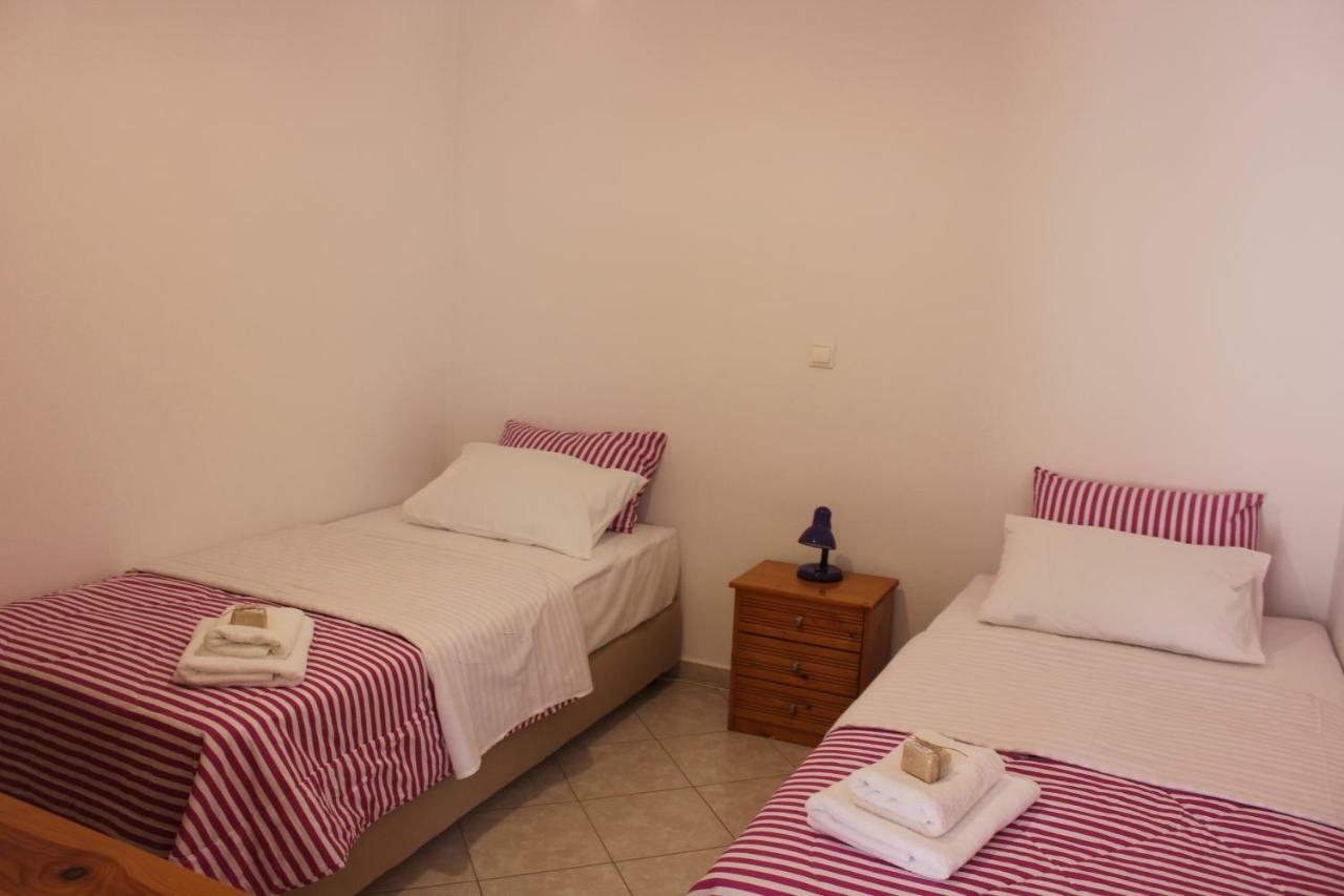 Aaron Studios Apartments Agia Fotia  Eksteriør billede