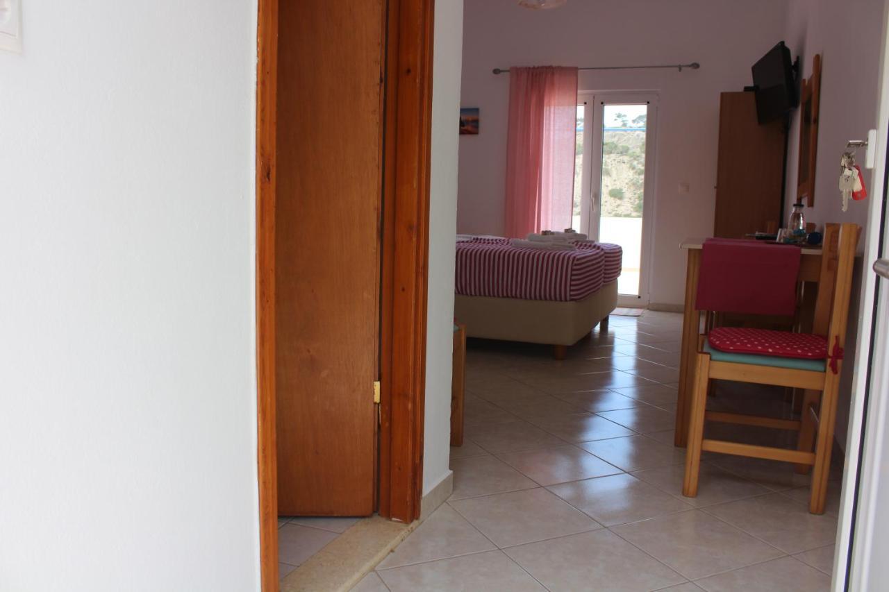 Aaron Studios Apartments Agia Fotia  Eksteriør billede